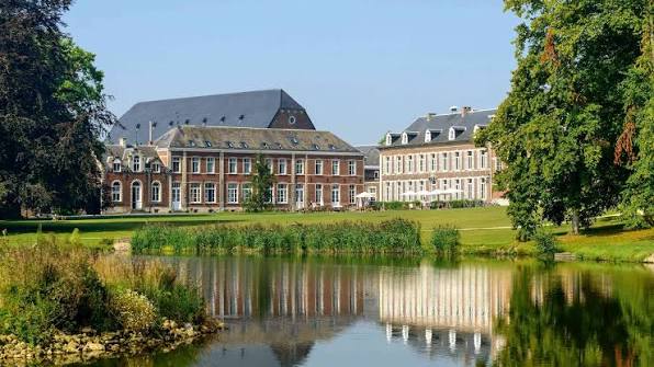 Overnachting La Grande Abbeye de la Ramée 14/04/2027 - The BeST HF course